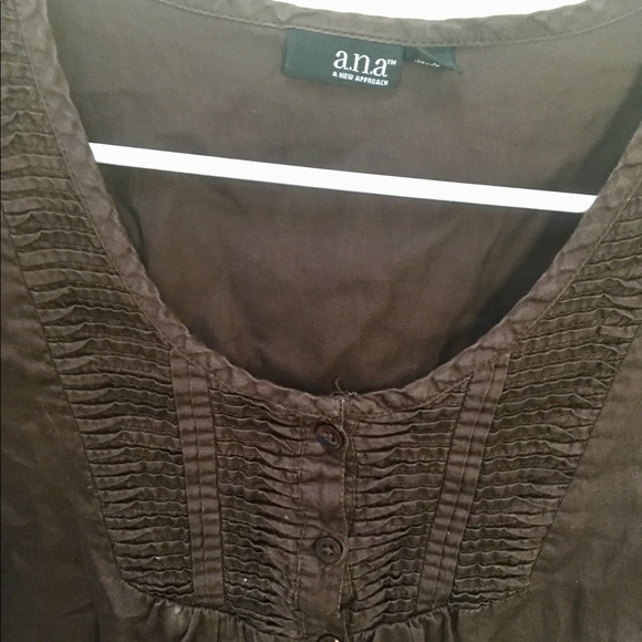 A.N.A. Smocked brown blouse - Picture 2 of 4
